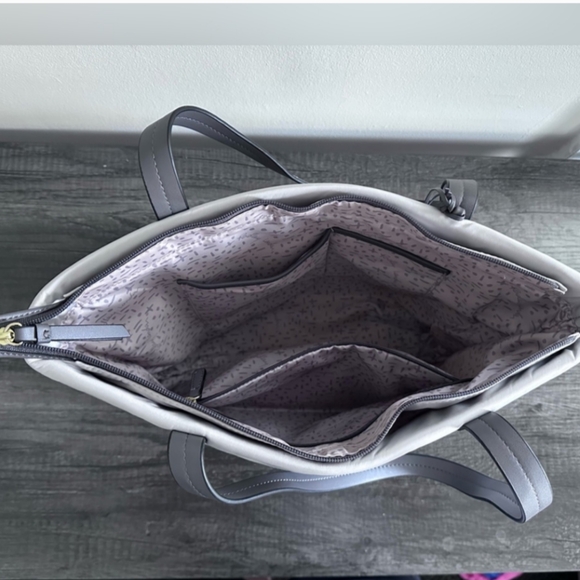 Radley London Penton Mews Tote Bag - EUC - Picture 2 of 2